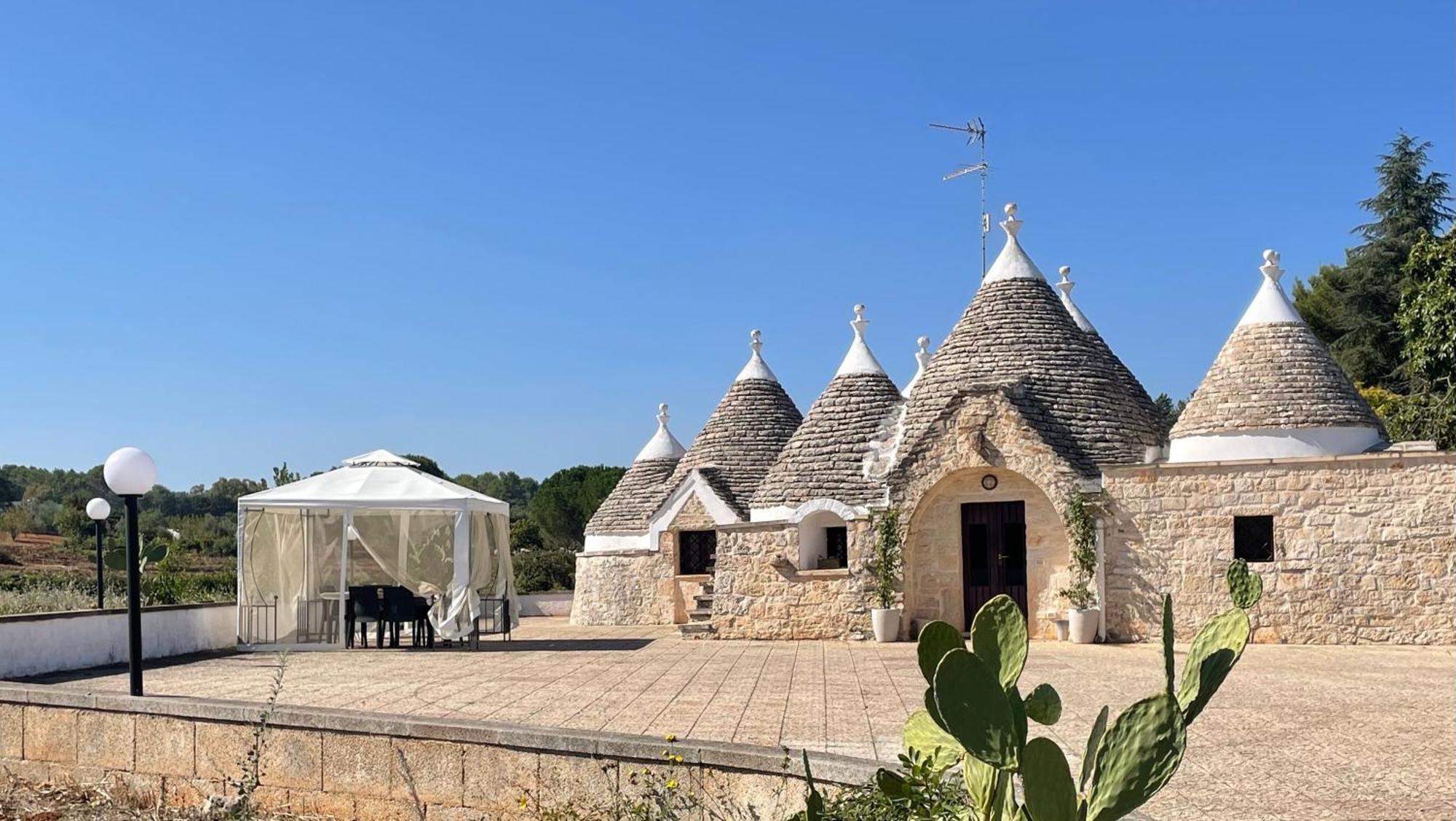 Trulli Del Sole Vila Martina Franca Exterior foto